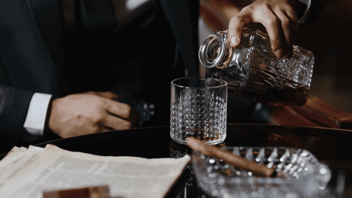 Premium Cigar Brands for Beginners: A Connoisseur’s Guide to Selection and Storage